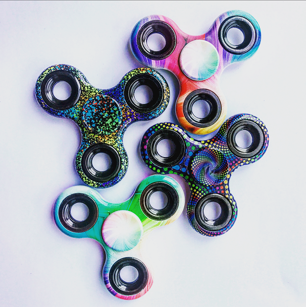 Krazy Spinner Rainbow Edition